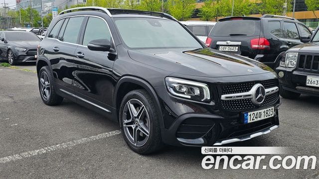 Mercedes-Benz GLB-Class — фото 1