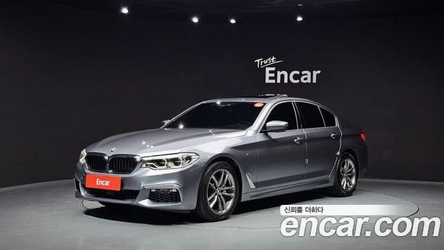 BMW 5 Series — фото 1