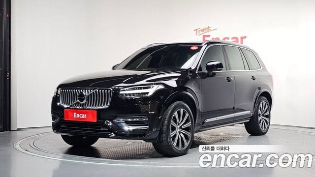 Volvo XC90 — фото 1