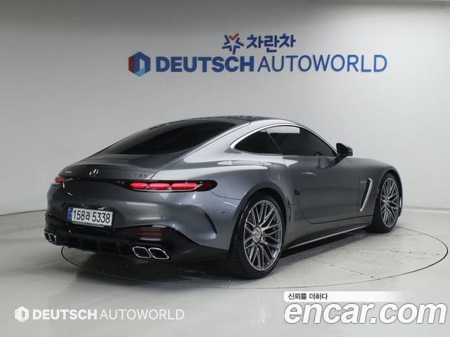 Mercedes-Benz AMG GT — фото 1