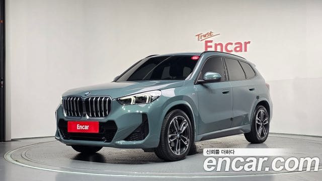 BMW X1 — фото 1