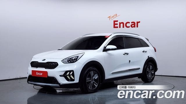 Kia Niro — фото 1