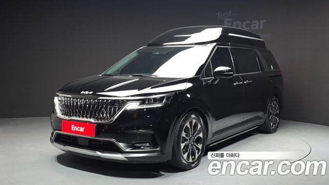 Kia Carnival — фото 1