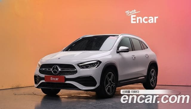 Mercedes-Benz GLA-Class — фото 1