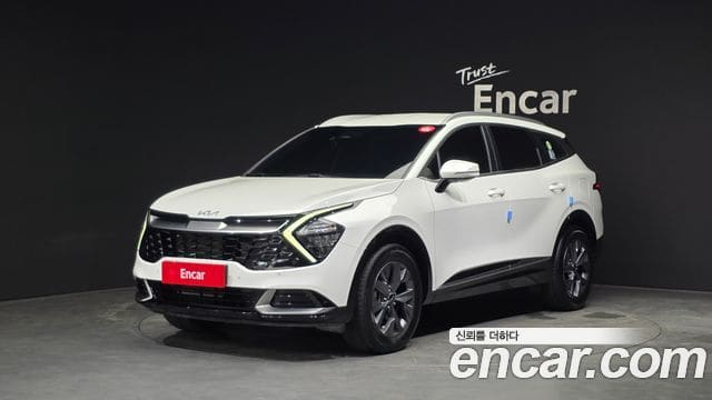 Kia Sportage — фото 1