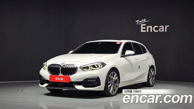 BMW 1 Series — фото 1