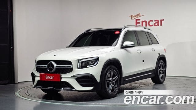 Mercedes-Benz GLB-Class — фото 1