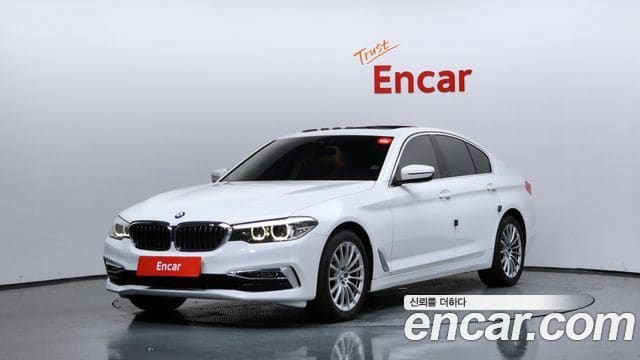 BMW 5 Series — фото 1