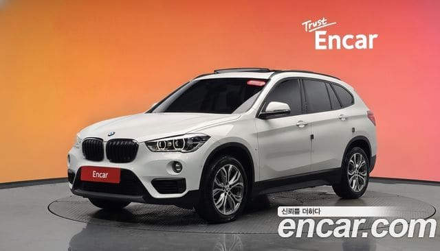 BMW X1 — фото 1