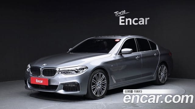 BMW 5 Series — фото 1