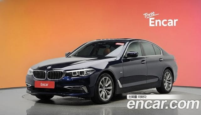 BMW 5 Series — фото 1