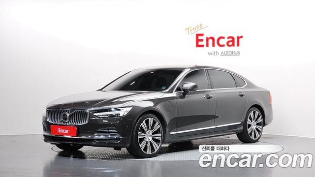 Volvo S90 — фото 1