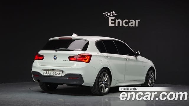 BMW 1 Series — фото 1