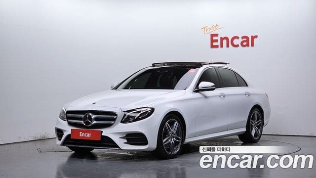 Mercedes-Benz E-Class — фото 1