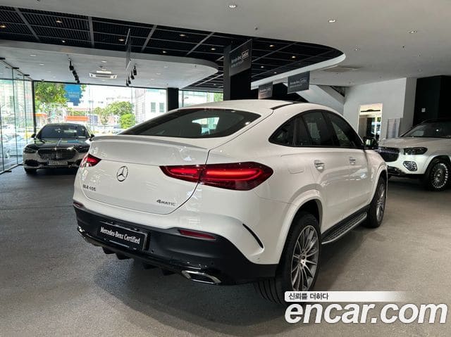 Mercedes-Benz GLE-Class — фото 1
