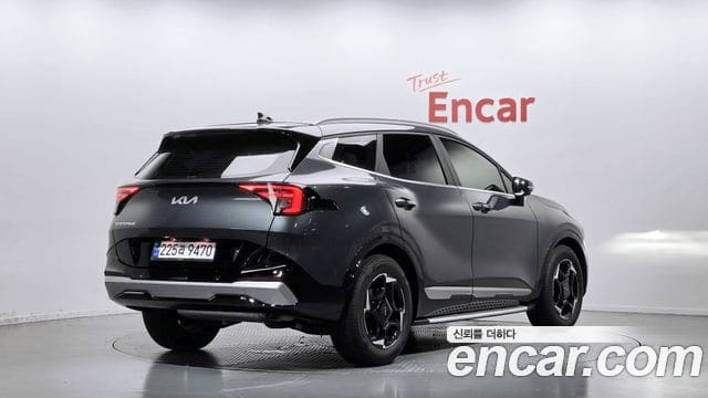 Kia Sportage — фото 1