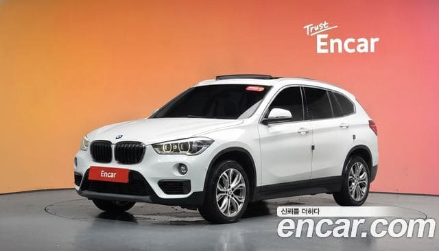 BMW X1 — фото 1