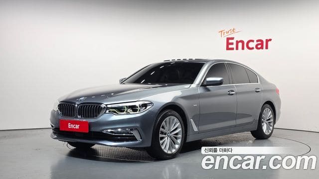 BMW 5 Series — фото 1