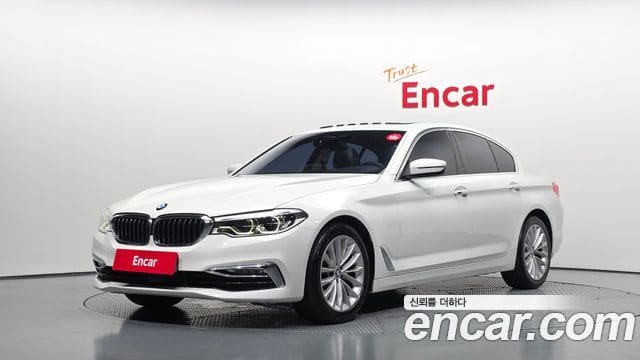 BMW 5 Series — фото 1