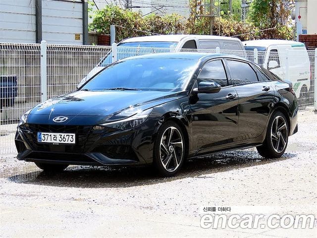 Hyundai Avante — фото 1