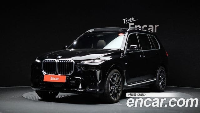BMW X7 — фото 1