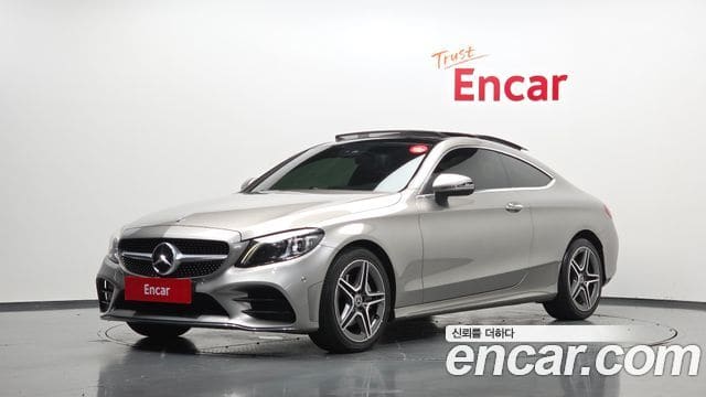 Mercedes-Benz C-Class — фото 1