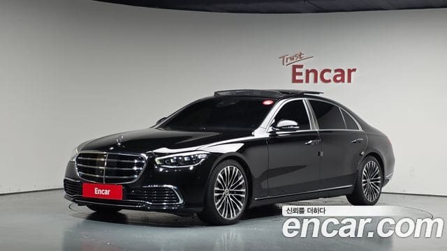Mercedes-Benz S-Class — фото 1