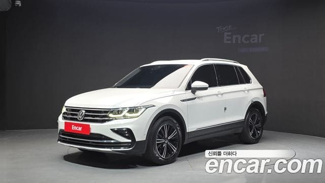 Volkswagen Tiguan — фото 1