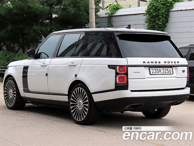 Land Rover Range Rover — фото 1