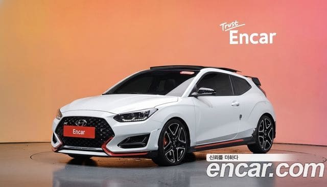 Hyundai Veloster — фото 1