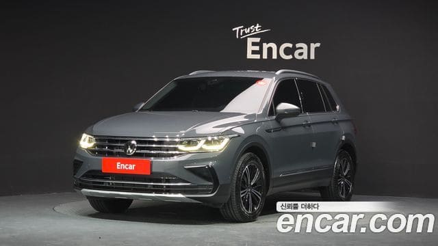 Volkswagen Tiguan — фото 1