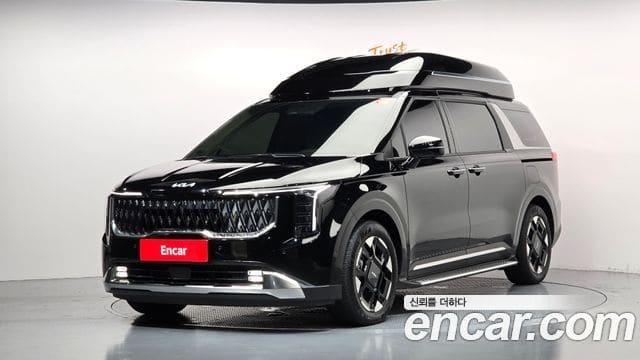 Kia Carnival — фото 1