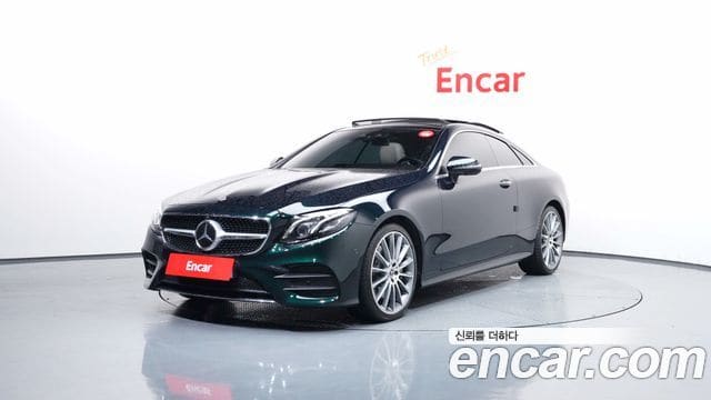 Mercedes-Benz E-Class — фото 1