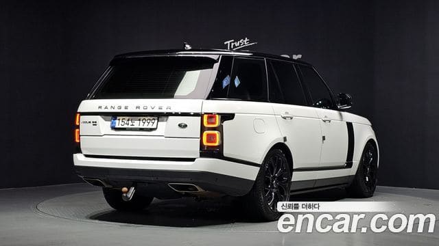 Land Rover Range Rover — фото 1