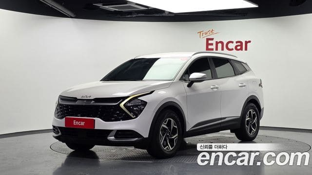 Kia Sportage — фото 1