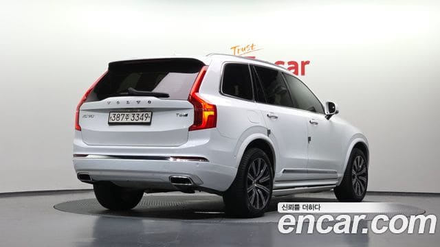 Volvo XC90 — фото 1