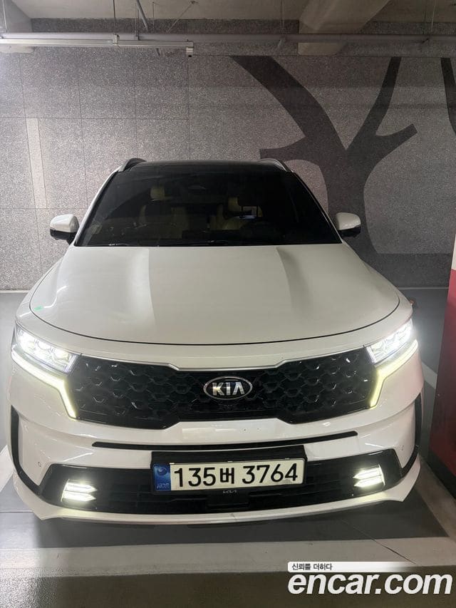 Kia Sorento — фото 1