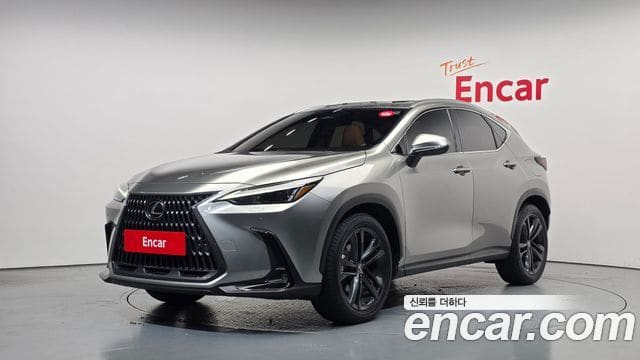 Lexus NX350h — фото 1