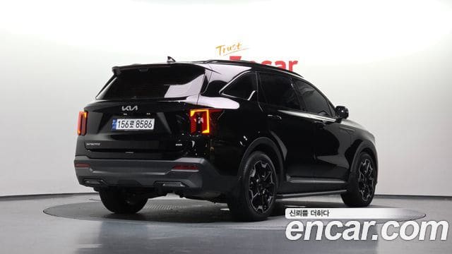 Kia Sorento — фото 1
