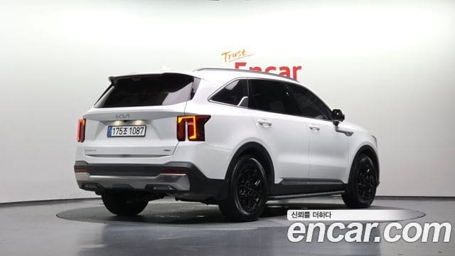 Kia Sorento — фото 1
