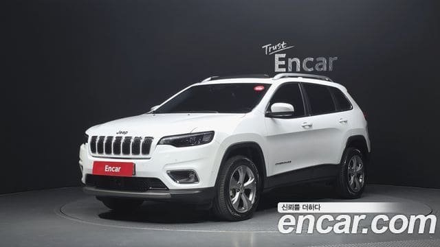Jeep Cherokee — фото 1