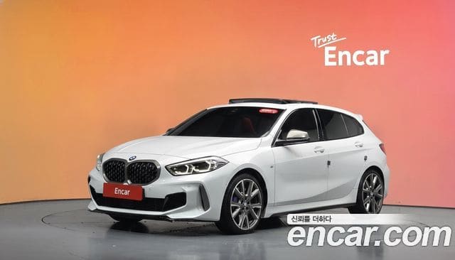 BMW 1 Series — фото 1