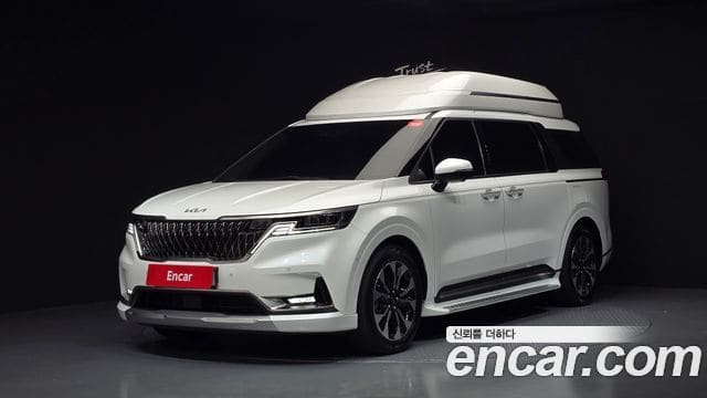 Kia Carnival — фото 1