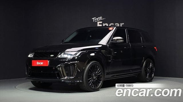Land Rover Range Rover Sport — фото 1