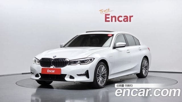 BMW 3 Series — фото 1