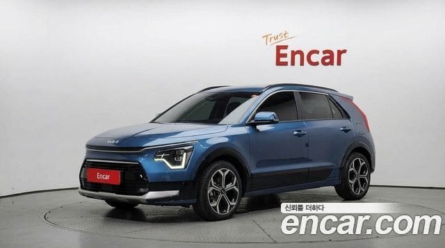 Kia Niro — фото 1