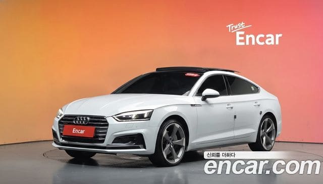 Audi A5 — фото 1