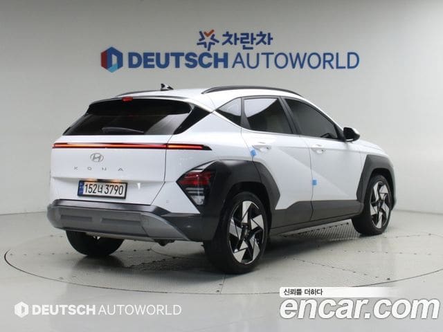 Hyundai Kona — фото 1