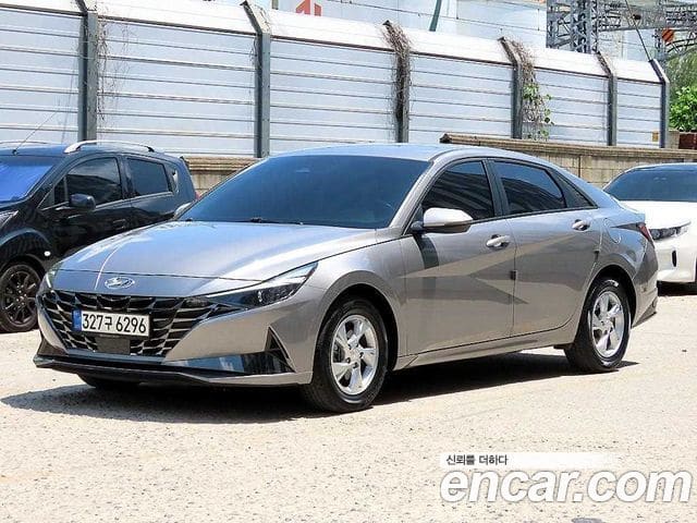 Hyundai Avante — фото 1