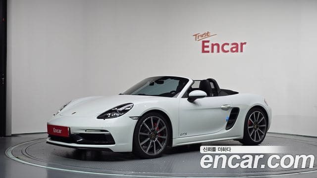 Porsche 718 Boxster — фото 1